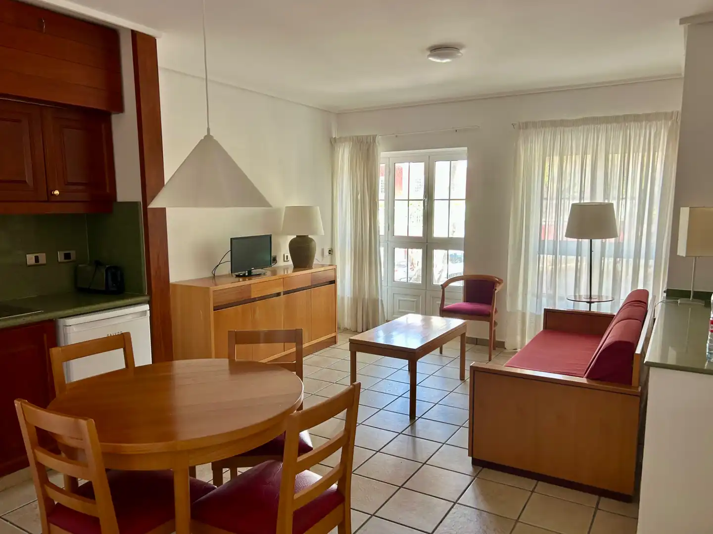 Wohnzimmer von Wohnungen zur Miete in Santa Brígida mit Möbliert, Ofen und Balkon
