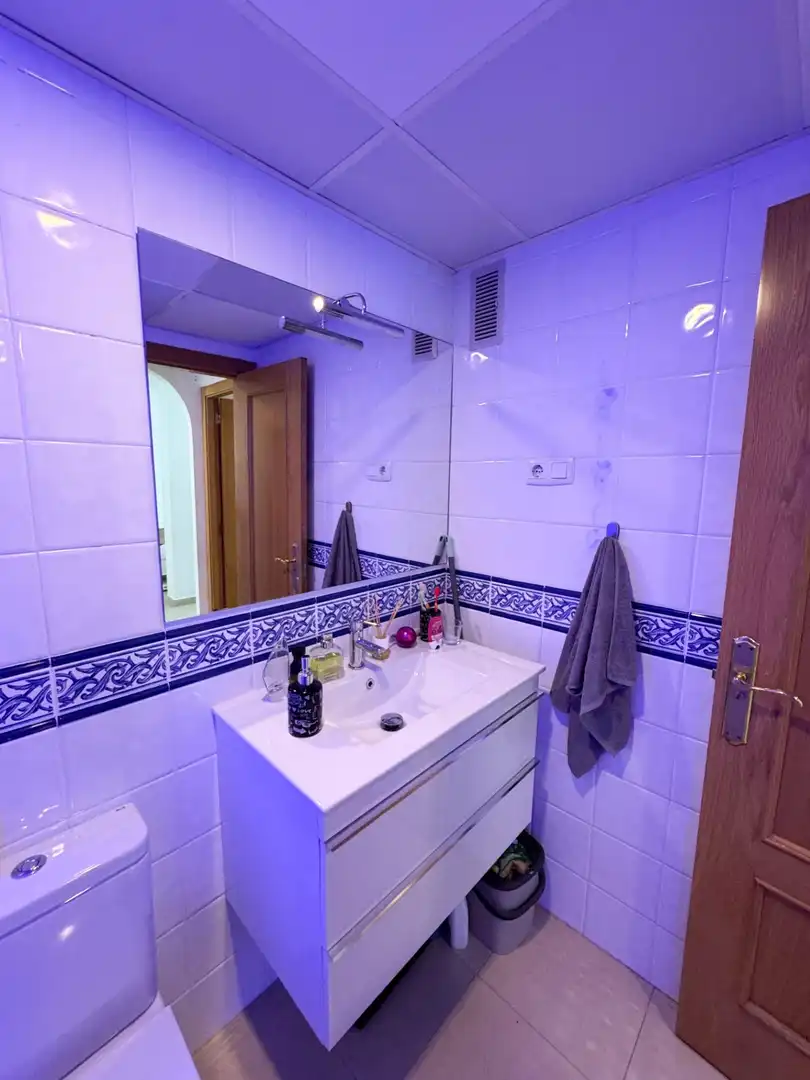 Bathroom of Flat for sale in Torremolinos  with Air Conditioner