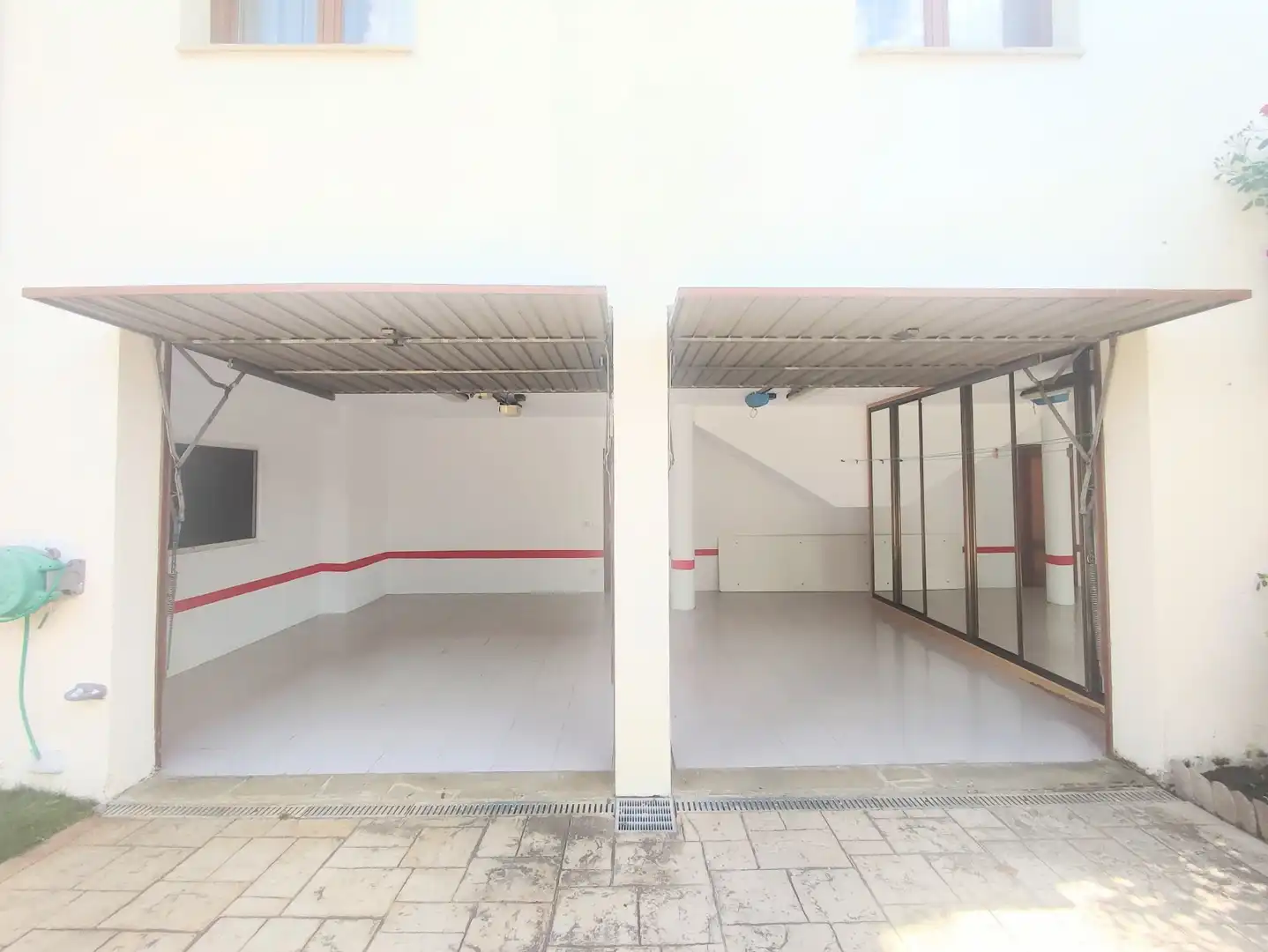 Aparcament de Casa o xalet en venda en Cizur amb Calefacció, Jardí privat i Terrassa