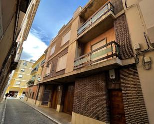 Vista exterior de Casa adosada en venda en Villanueva de Castellón amb Calefacció