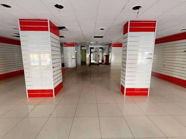 Local comercial en Venta en Avenida de Andalucía, 51 en Hospital