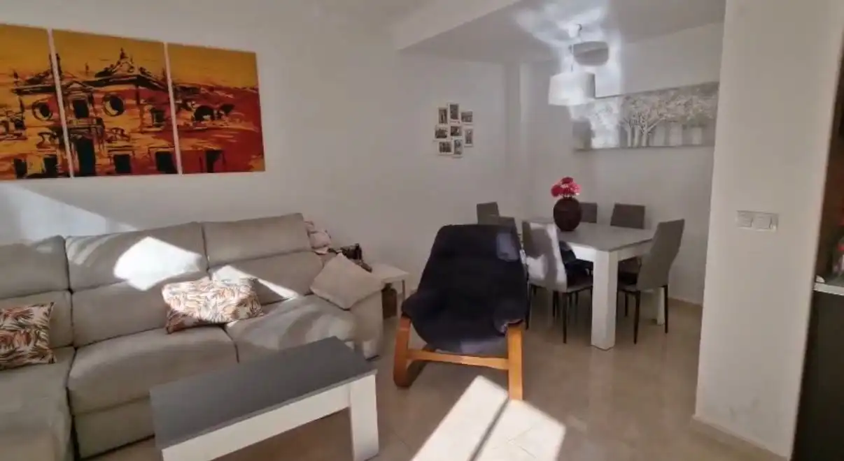 Sala de estar de Casa adosada de alquiler en Bellreguard con Aire acondicionado, Amueblado y Horno