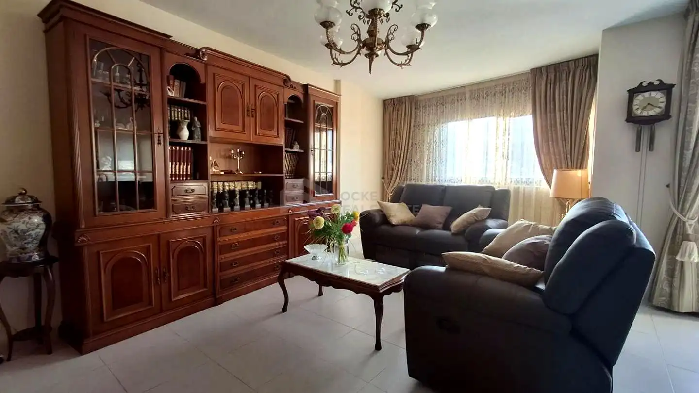 Piso con ascensor en venta en calle les Oliveres, imagen 4
