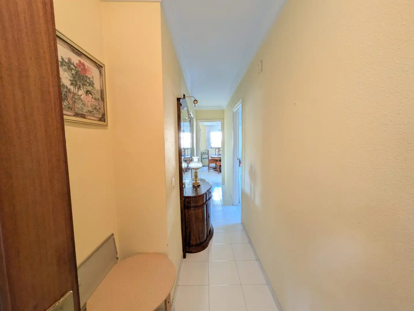 Wohnung zum Verkauf in Torremolinos mit Klimaanlage, Privatgarten und Terrasse