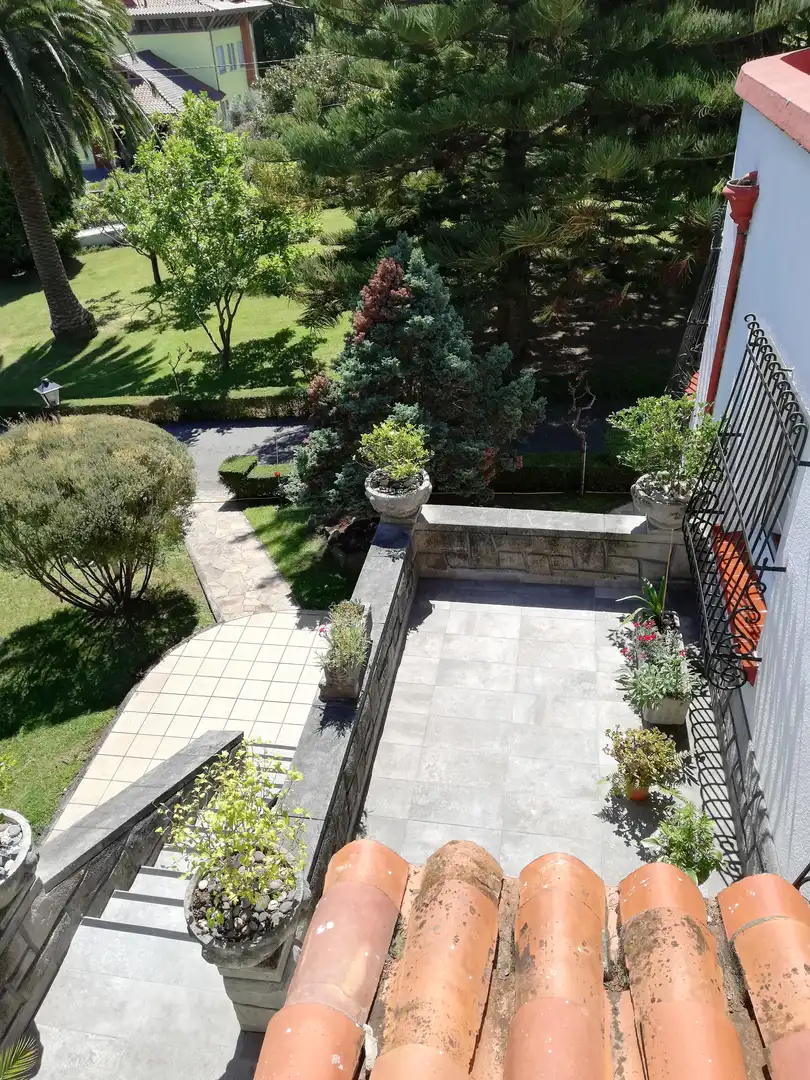Terrassa de Finca rústica en venda en Castrillón amb Calefacció