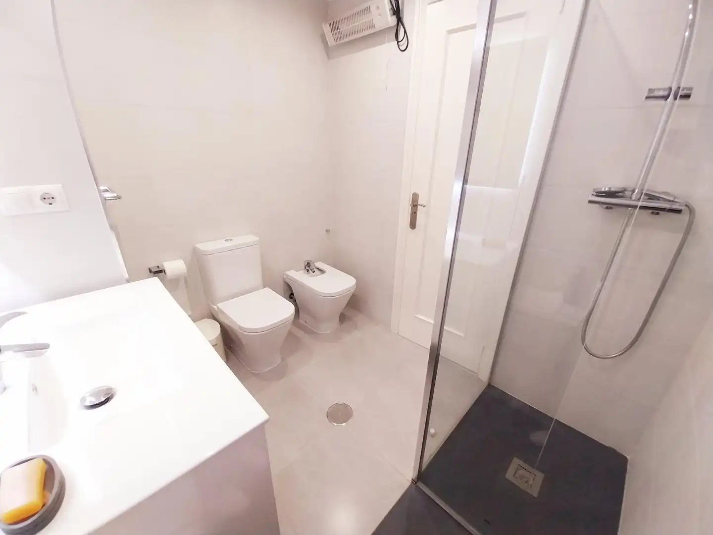 Apartament amb terrassa de lloguer a JOSE ORBANEJA CALAHONDA, imagen 9