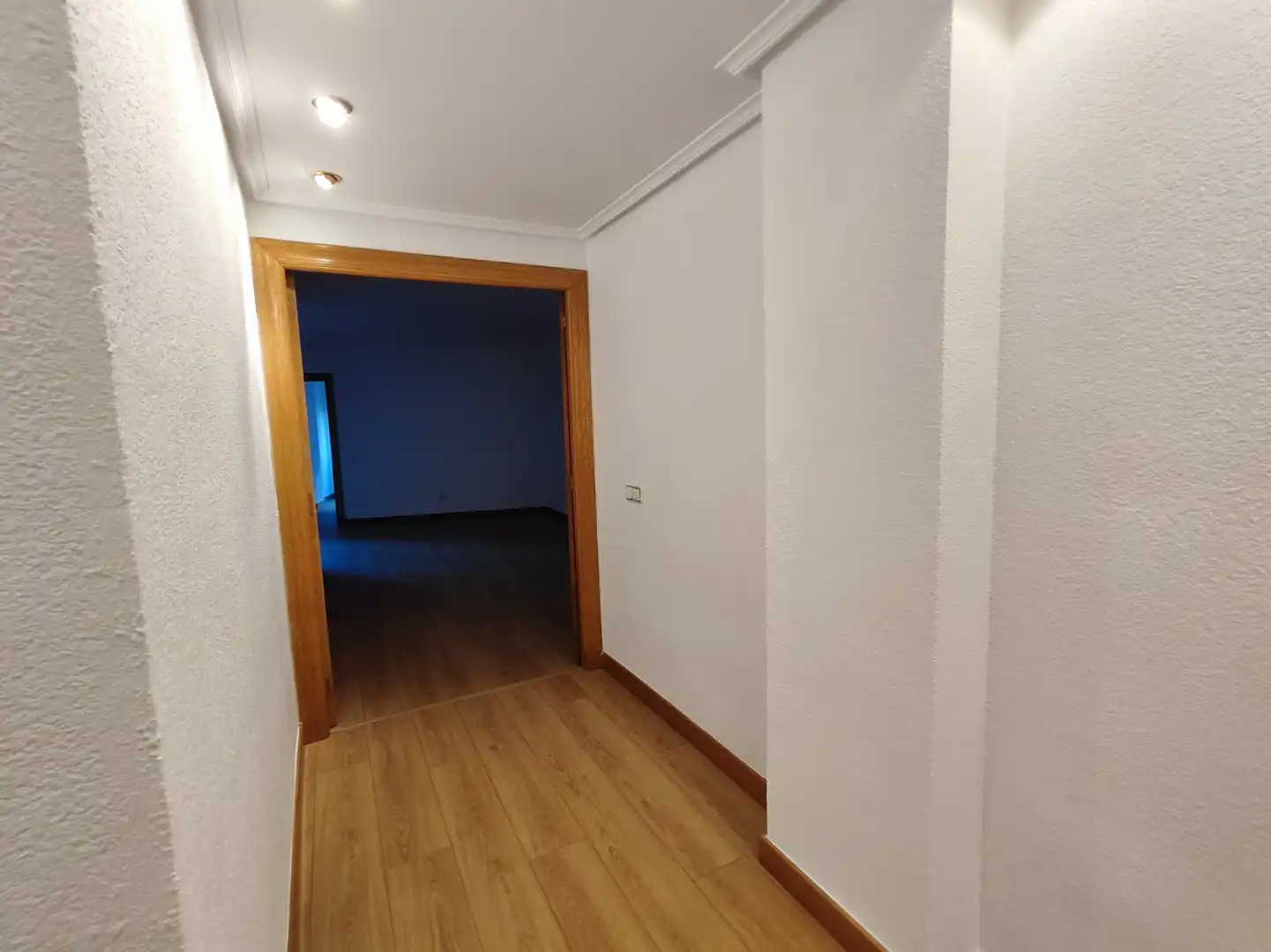 Pis en venda en  Logroño amb Calefacció, Parquet i Balcó