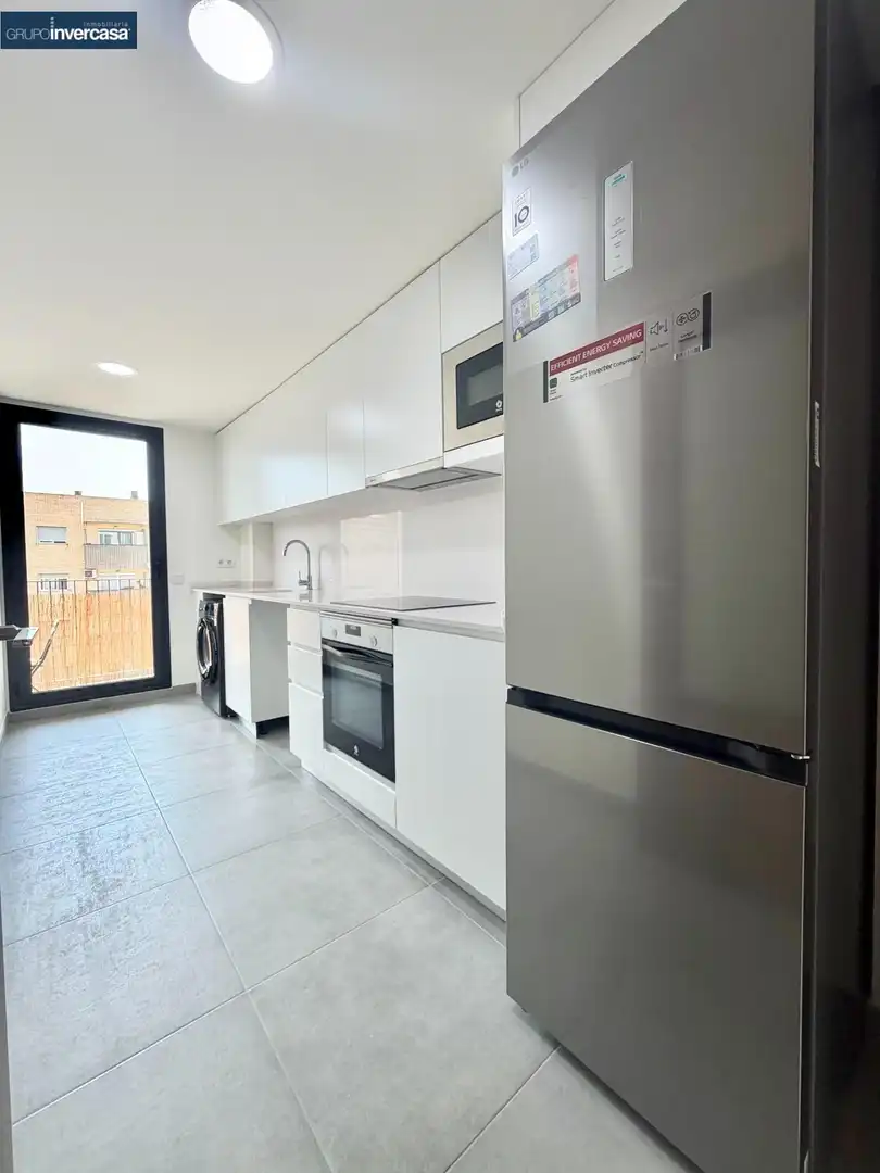 Küche von Wohnung zur Miete in Quart de Poblet mit Klimaanlage, Abstellraum und Möbliert