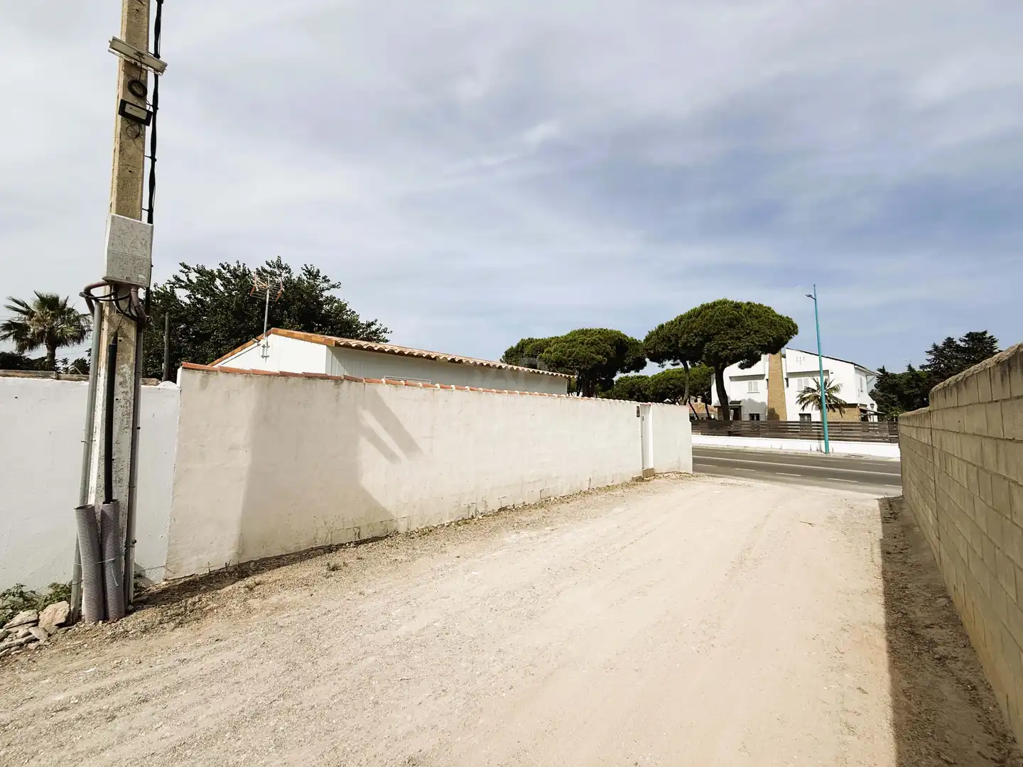Vista exterior de Terreno en venta en Chiclana de la Frontera