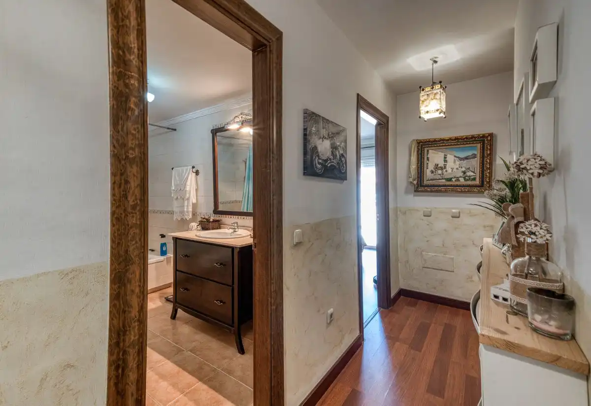 Bathroom of Detached homes for sale in Coín  with Air Conditioner, Private garden and Terrace