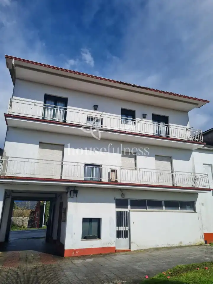 Exterior view of Buildings for sale in Pontedeume