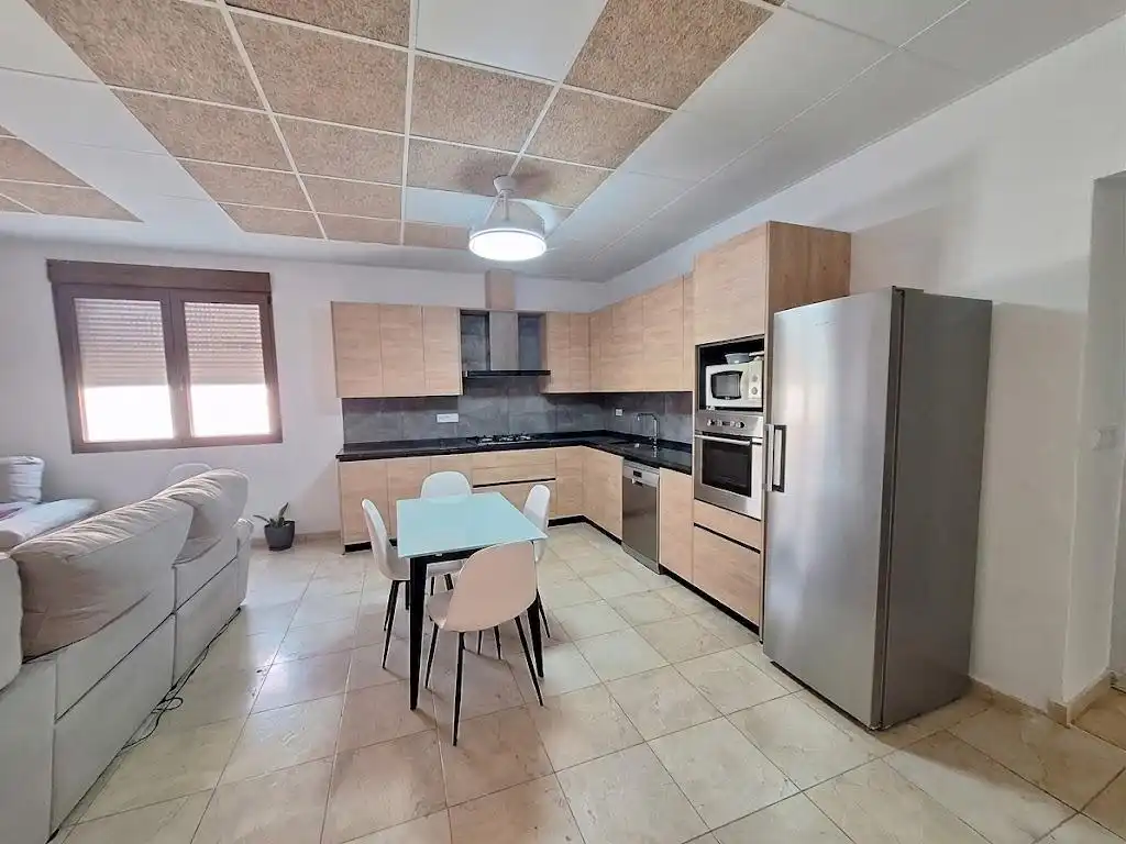 Casa en venda a El Pinós / Pinoso, imagen 2