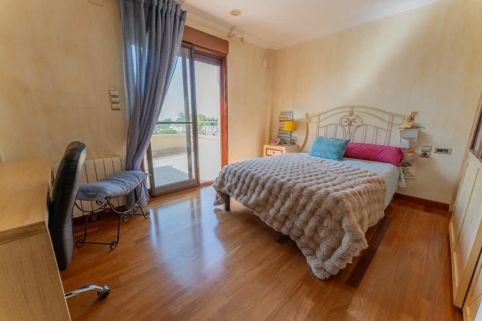 Bedroom of Houses for sale in Elche / Elx  with Air Conditioner, Heating and Private garden