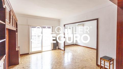 Photo 2 of Flat to rent in De Lerida, Castillejos - Cuzco, Madrid