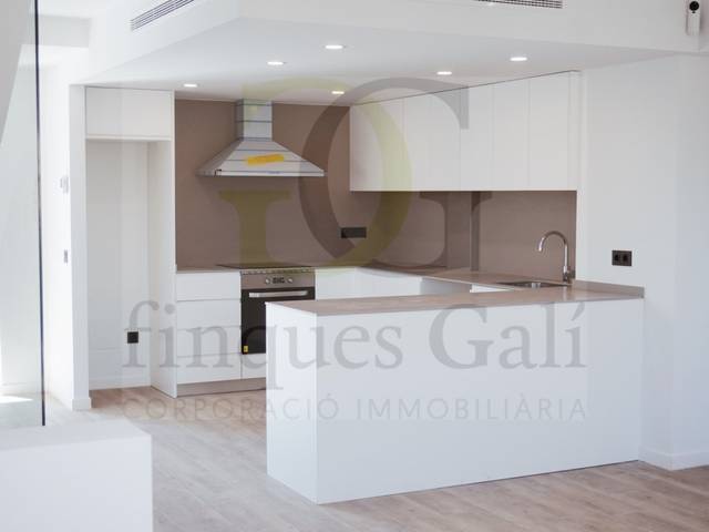 Casa-chalet en Venta en Calle Angel Guimera en Sant Salvador de Guardiola