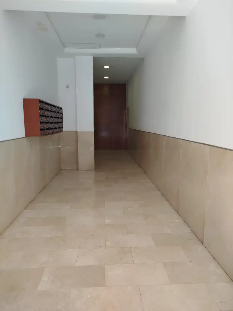 Flat for sale in Valencia  with Air Conditioner, Parquet flooring and Oven
