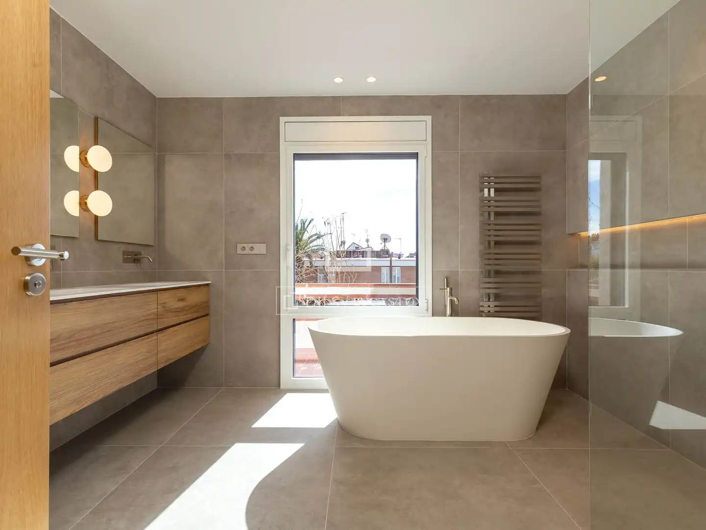 Baño de Casa o chalet en venta en Sant Just Desvern con Aire acondicionado, Jardín privado y Terraza