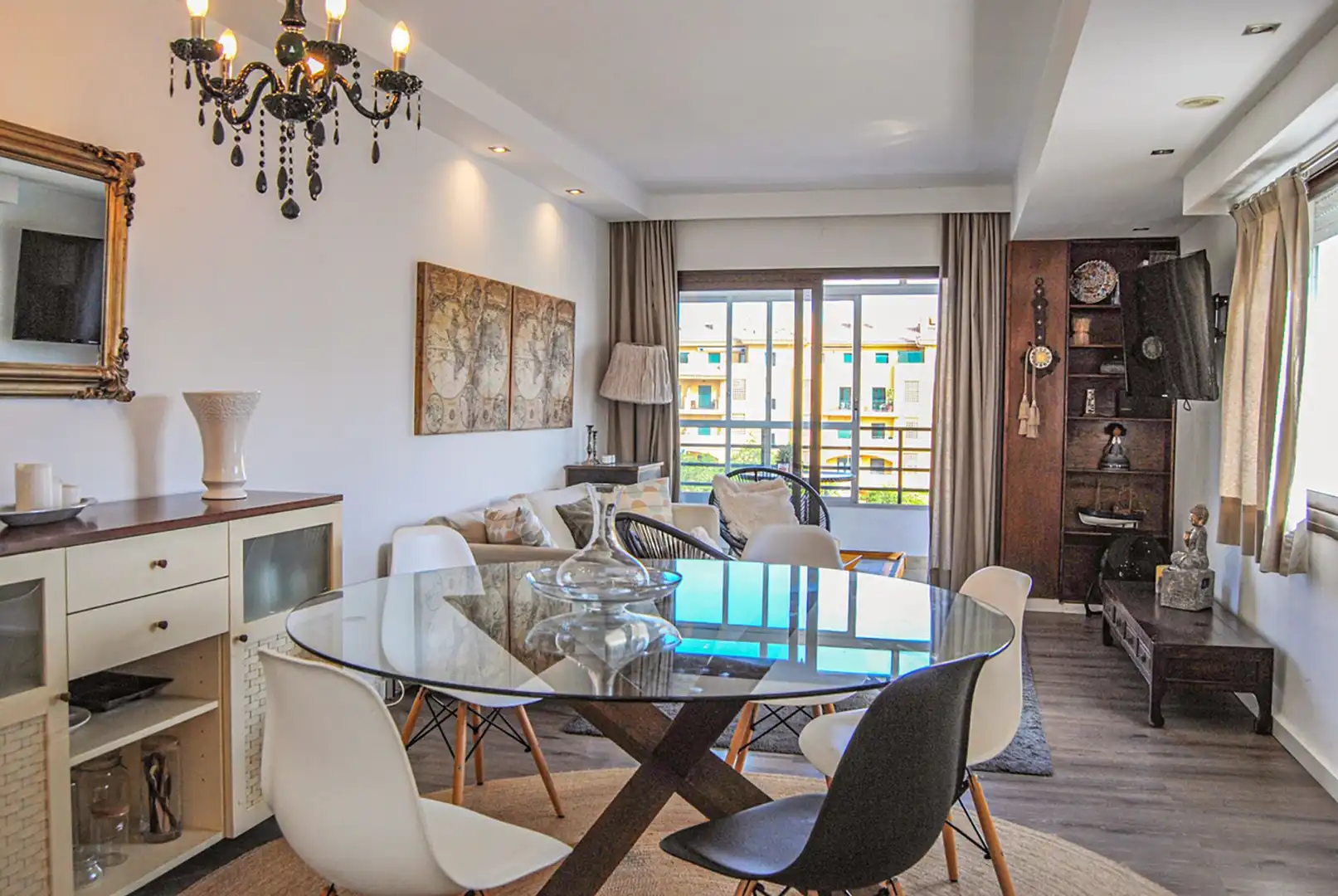 Menjador de Apartament en venda en San Pedro de Alcántara