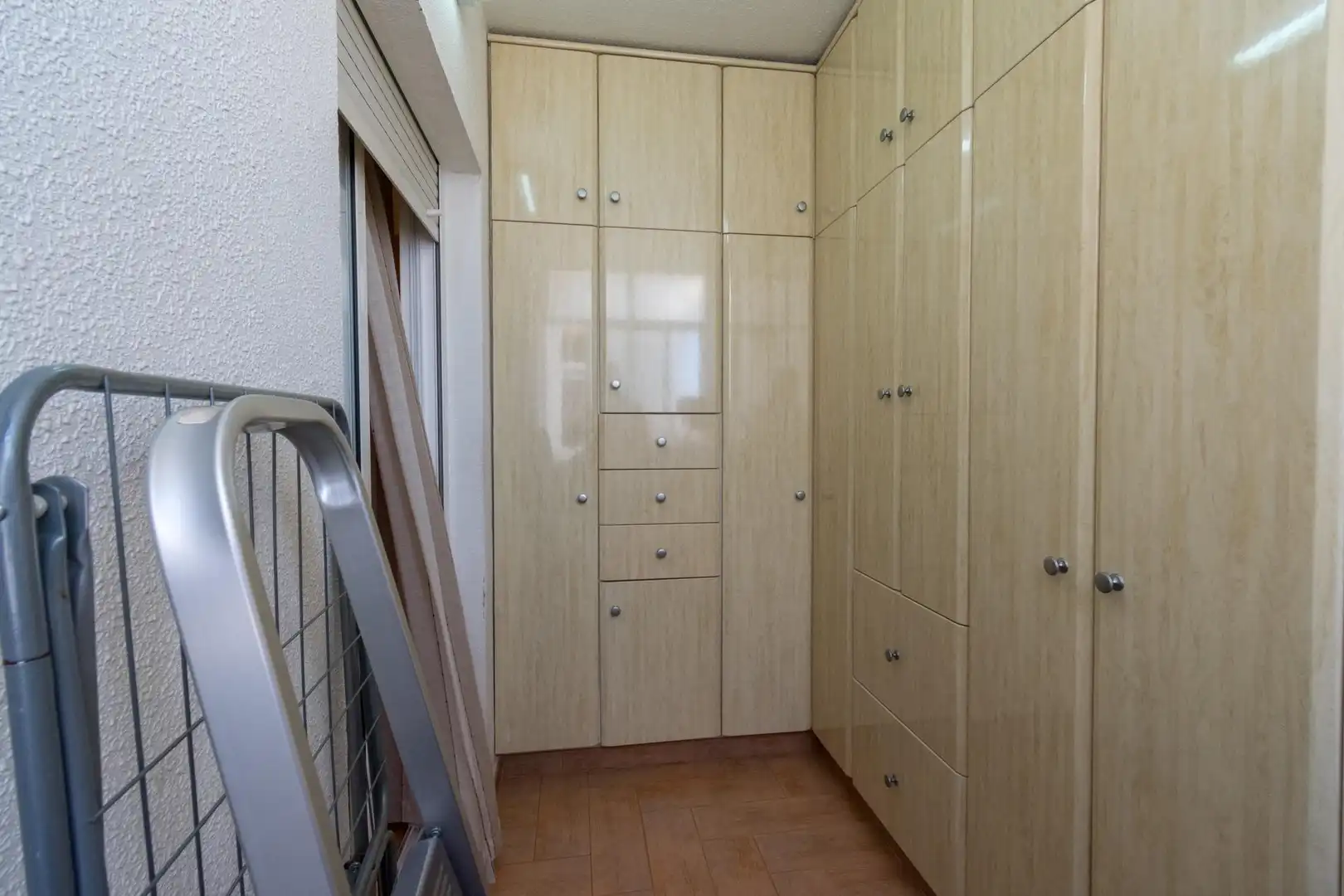 Habitación de Apartamento de alquiler en Los Montesinos con Aire acondicionado y Terraza