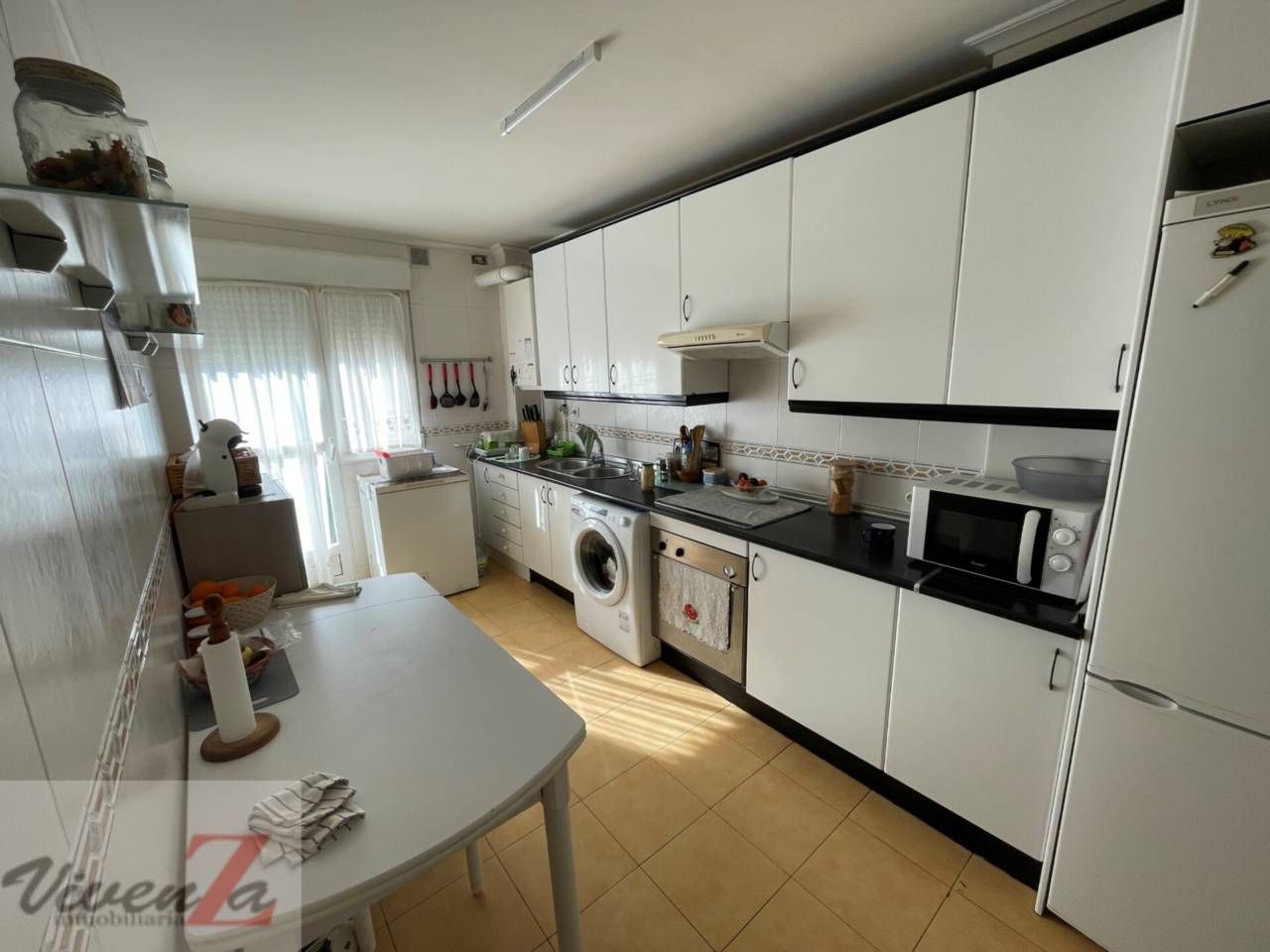 Kitchen of Flat for sale in Zamora Capital   with Heating, Storage room and Balcony