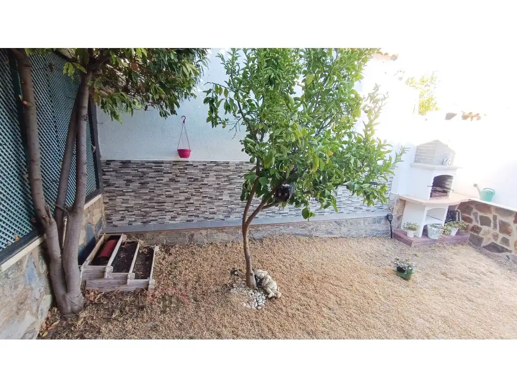 Jardí de Casa o xalet en venda en Badajoz