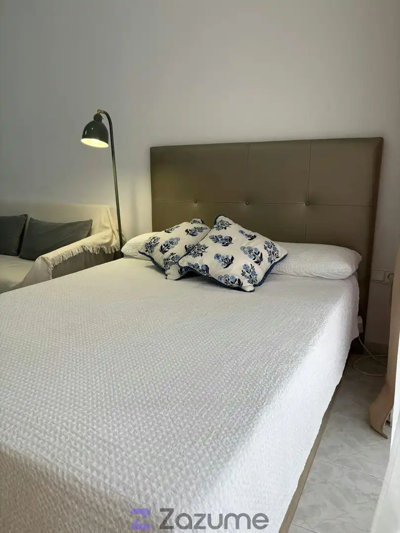 Schlafzimmer von Wohnung zur Miete in Torrevieja mit Klimaanlage, Heizung und Möbliert