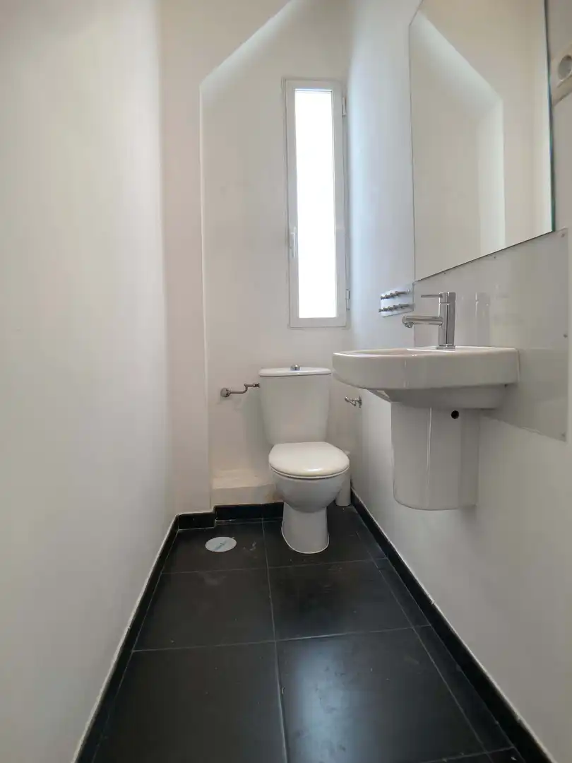 Baño de Piso de alquiler en Madrid con Aire acondicionado, Calefacción y Parquet