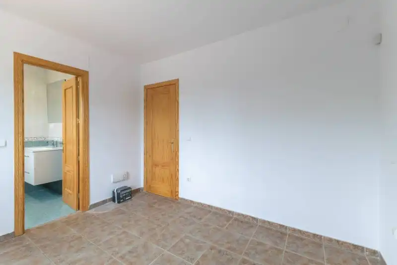 Casa o xalet en venda en Duruelo amb Calefacció, Terrassa i Piscina