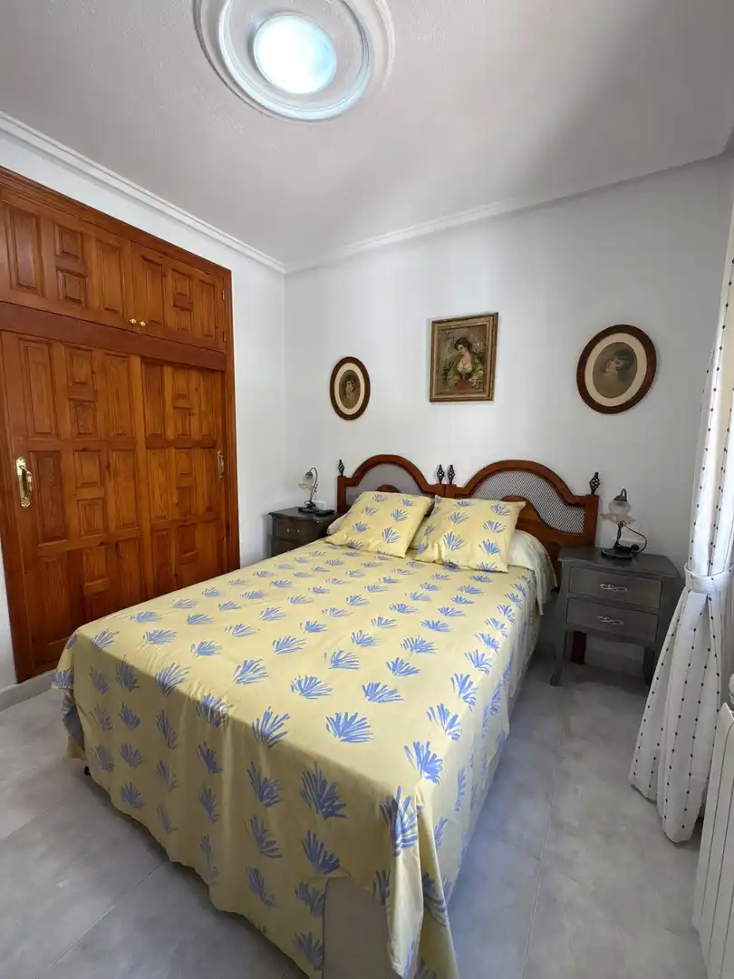 Dormitori de Casa o xalet en venda en Rojales amb Aire condicionat, Calefacció i Jardí privat