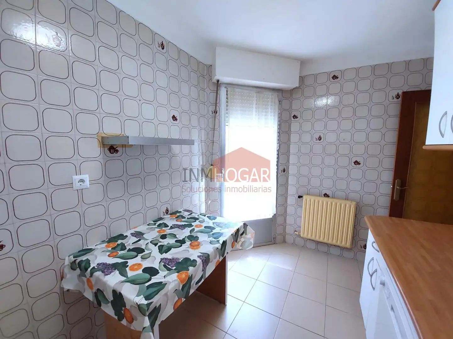 Habitación de Piso en venta en Ávila con Calefacción, Terraza y Trastero