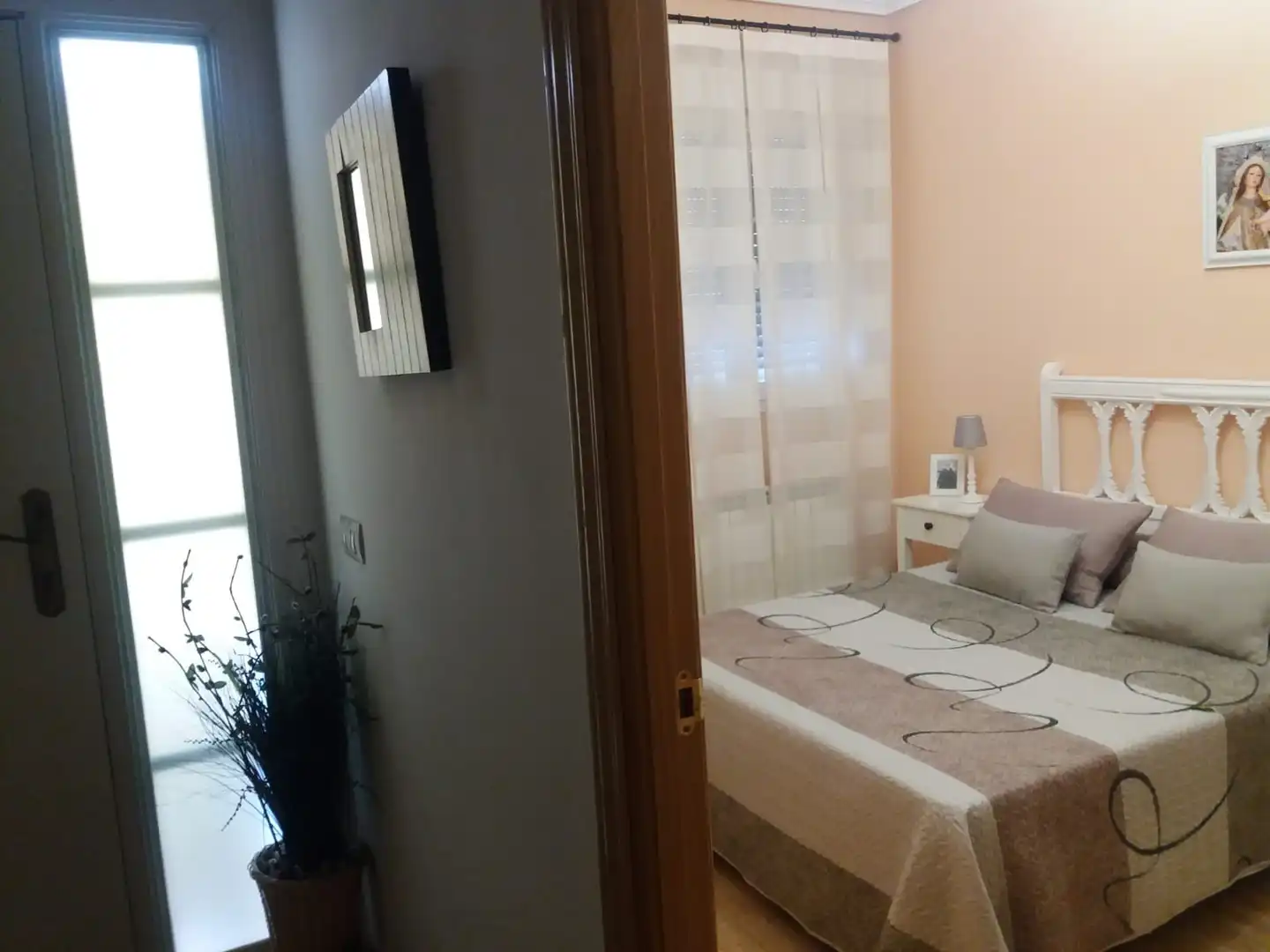 Habitación de Casa adosada en venta en Herencia con Calefacción, Terraza y Amueblado