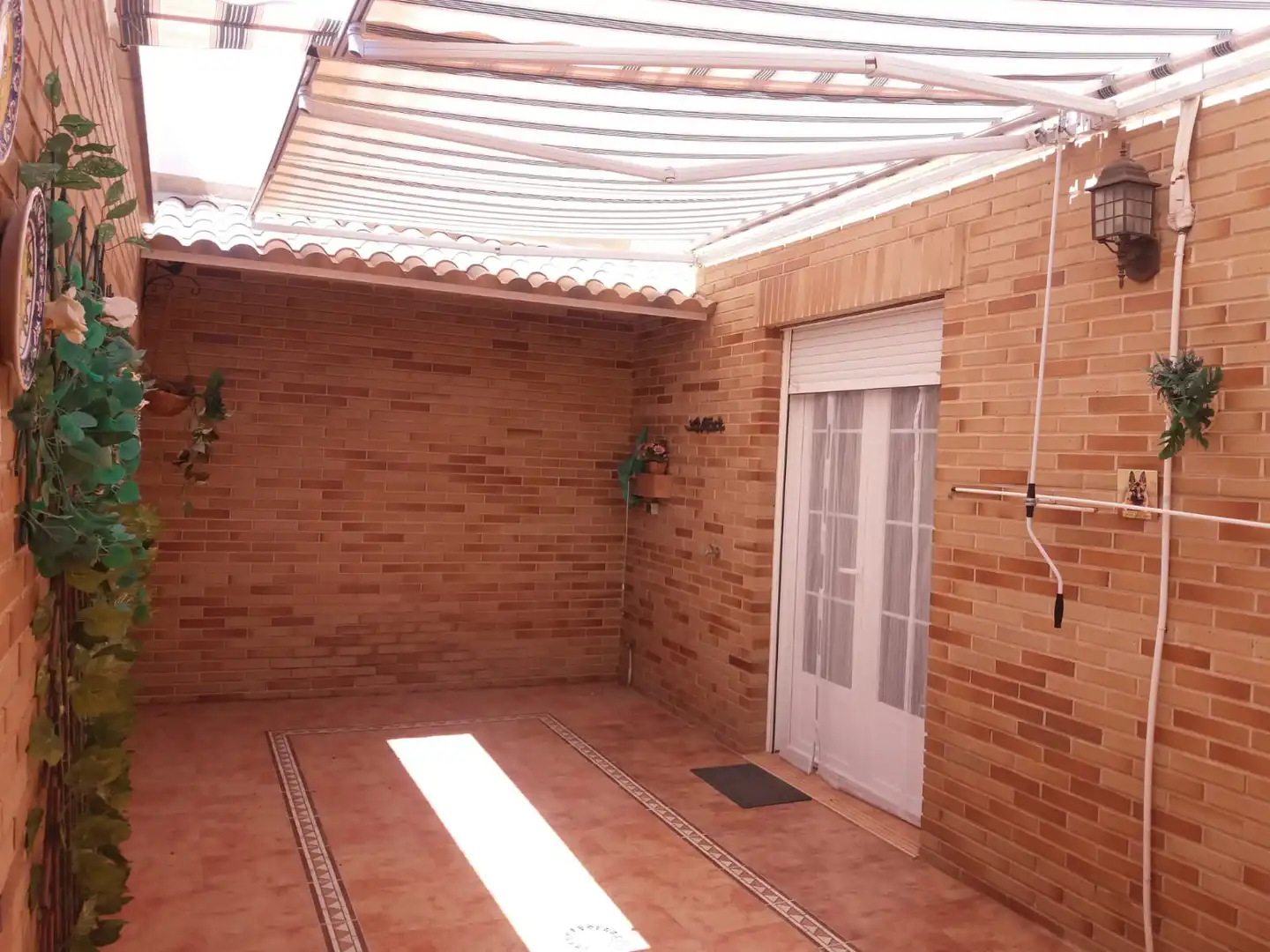 Terraza de Casa adosada en venta en Herencia con Calefacción, Terraza y Amueblado