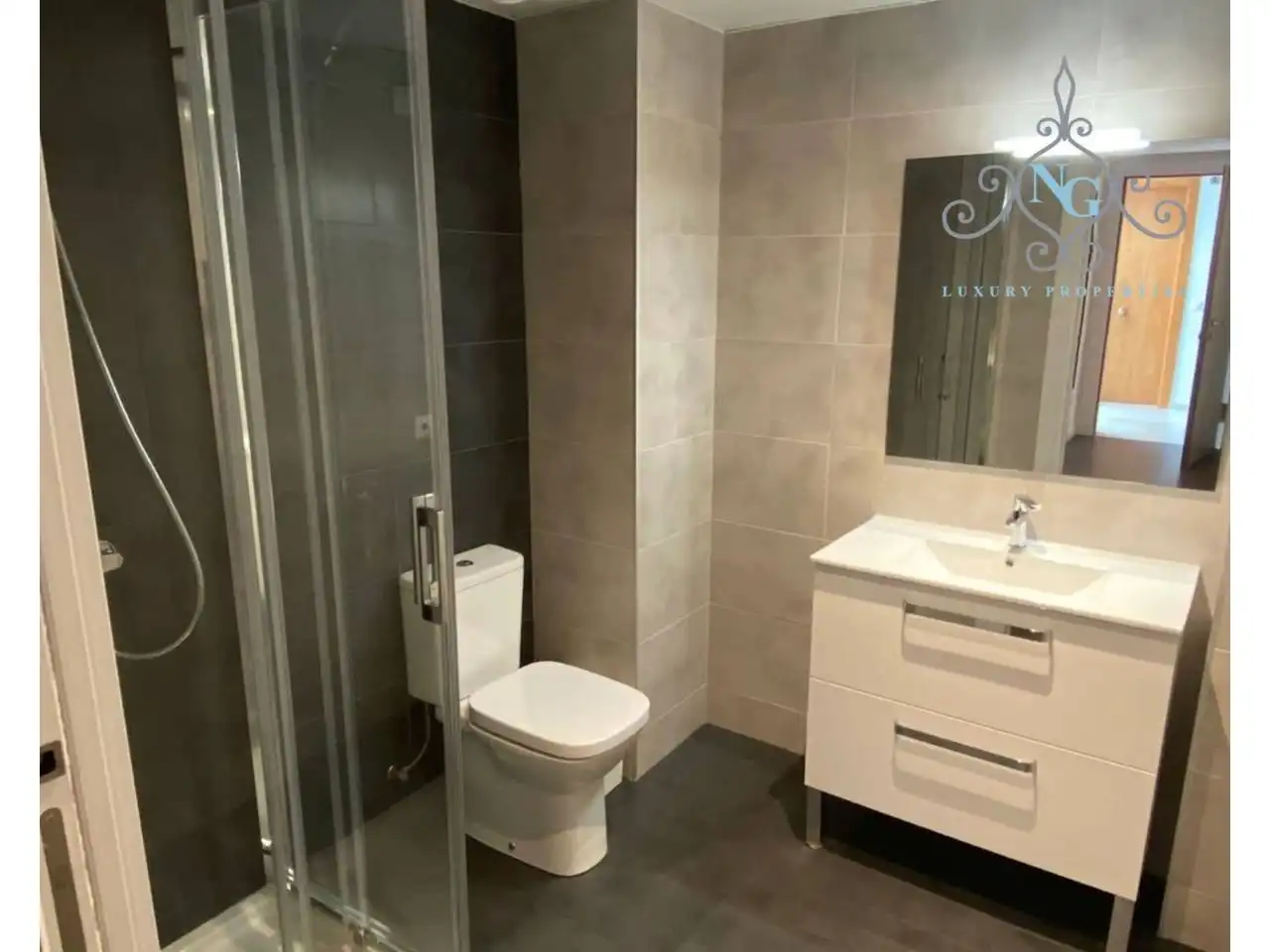 Piso con terraza en venta en Calle Berlín, imagen 11