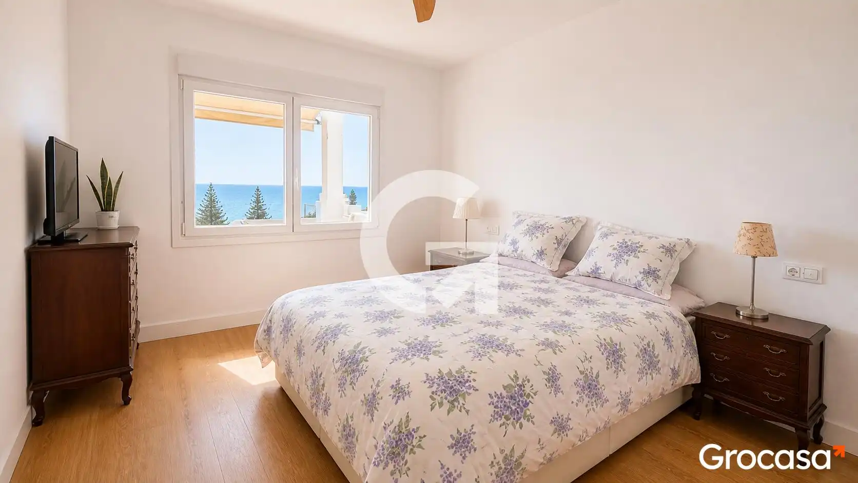 Habitación de Casa adosada en venta en Vélez-Málaga con Terraza, Trastero y Amueblado