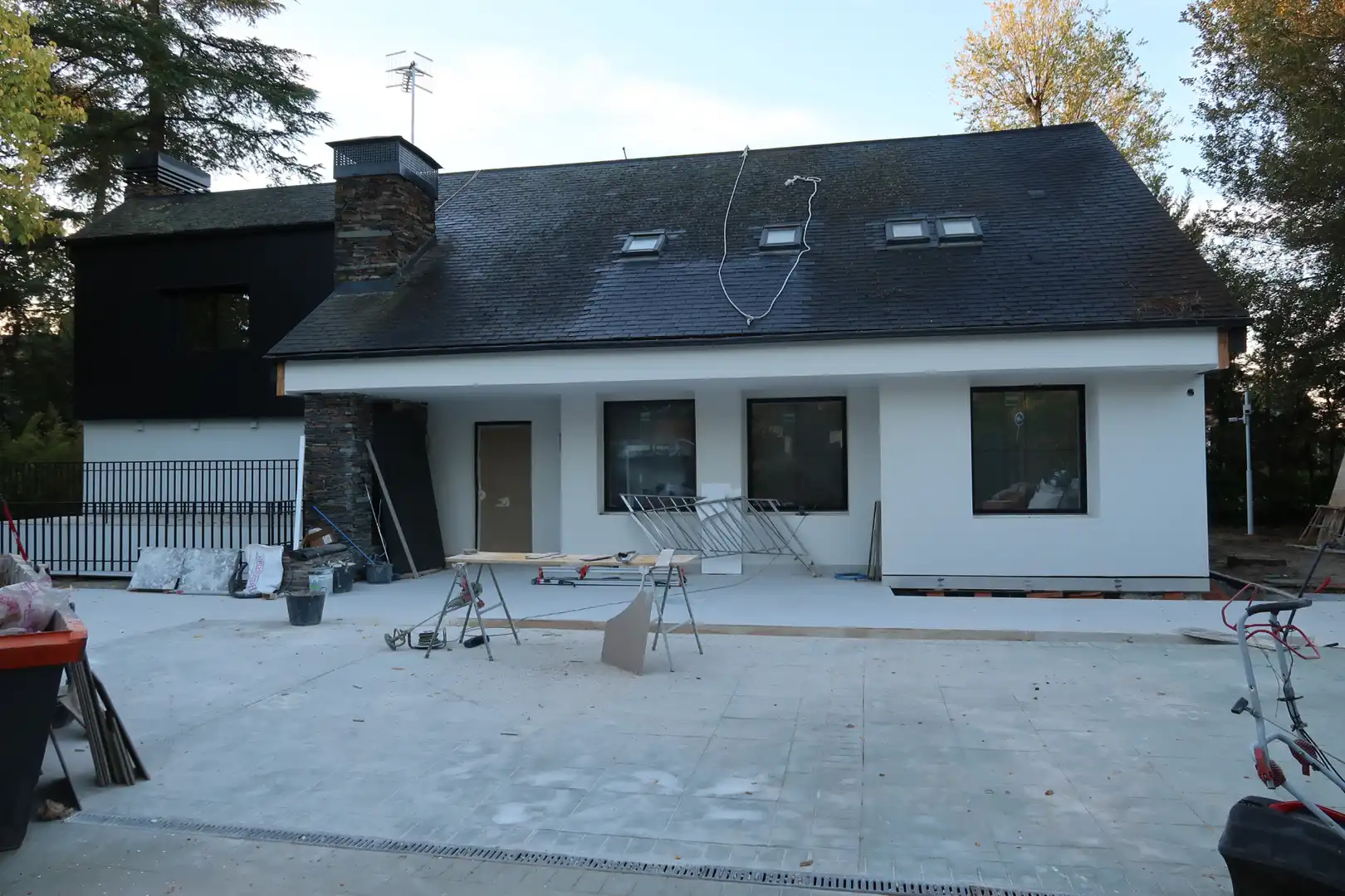 Vista exterior de Casa o chalet en venta en Moncloa - Aravaca