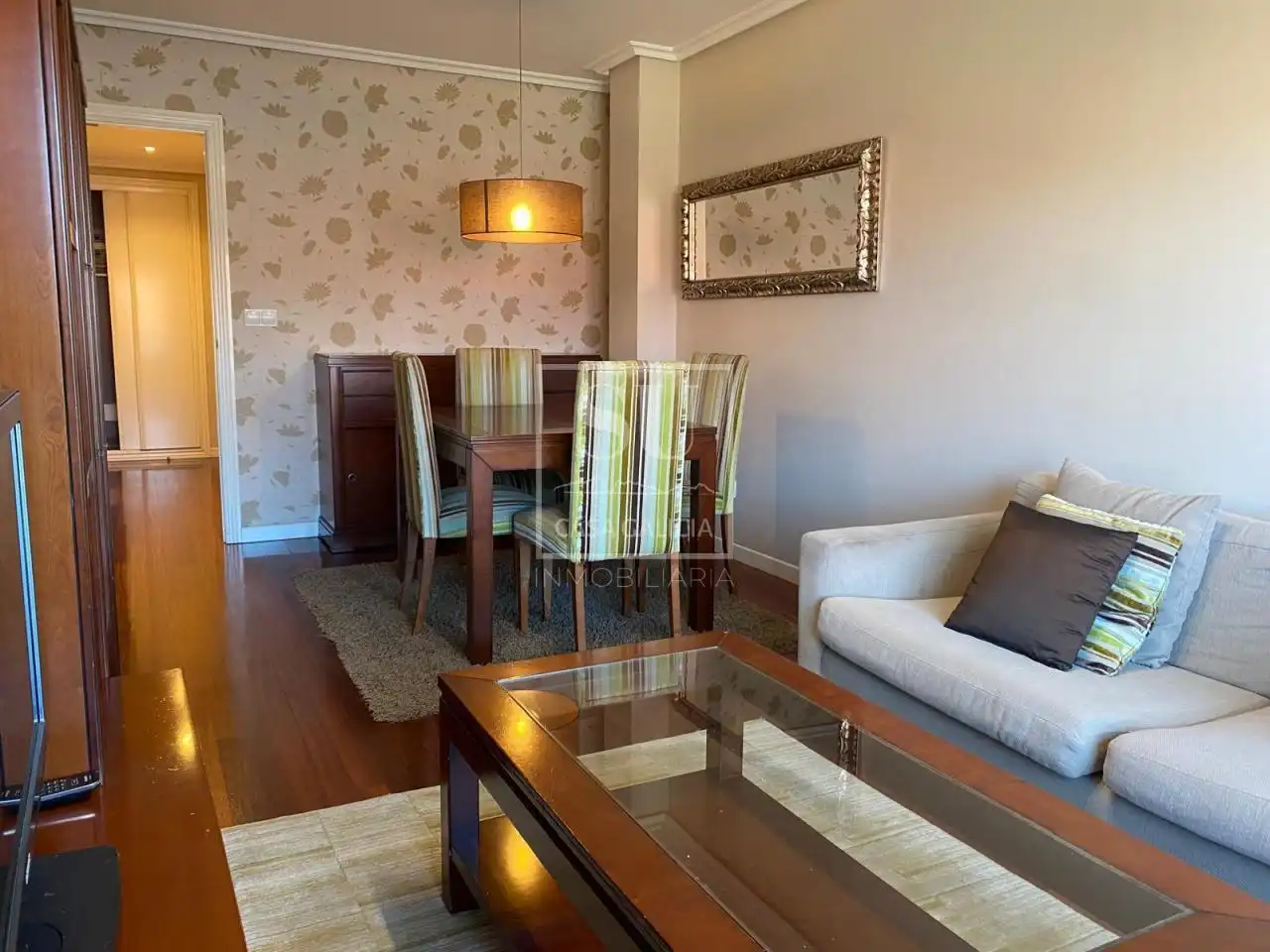 Comedor de Piso en venta en Vigo  con Calefacción y Trastero