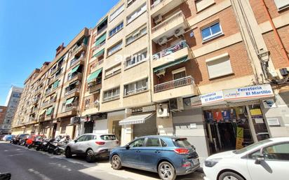 Vista exterior de Pis en venda en  Valencia Capital amb Aire condicionat, Terrassa i Balcó