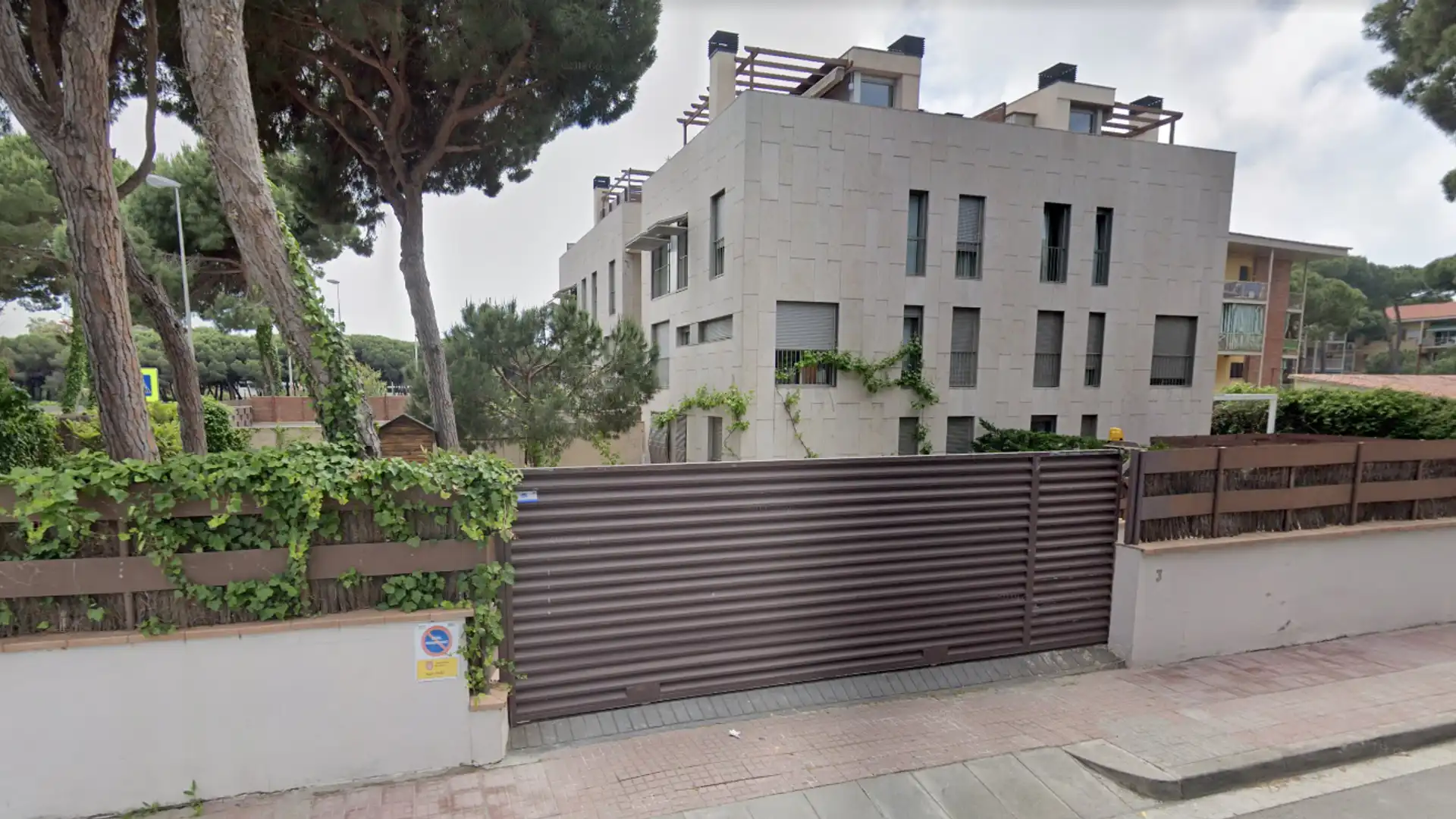 Vista exterior de Garaje en venta en Gavà