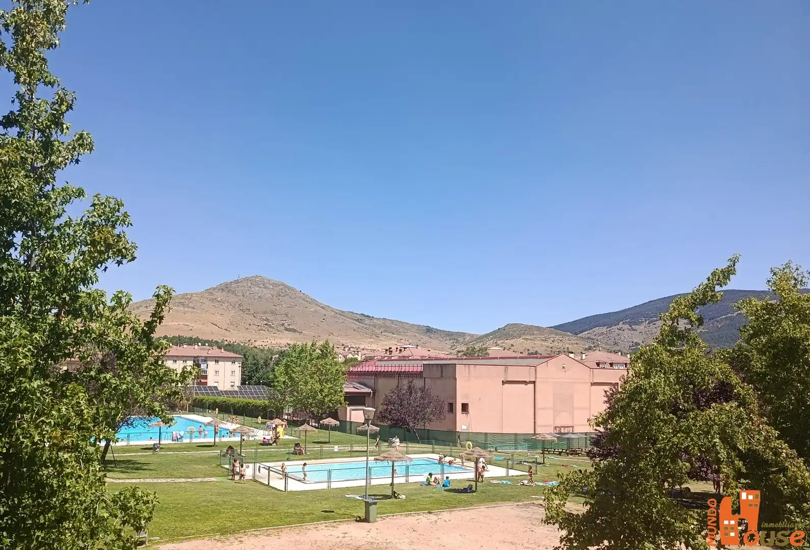 Schwimmbecken von Wohnung zur Miete in Real Sitio de San Ildefonso mit Möbliert und Balkon