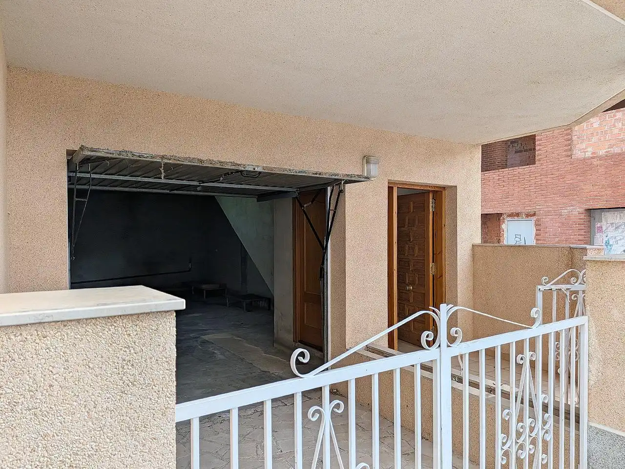 Reihenhaus mit Terrasse zum Verkauf in calle Entença, imagen 4