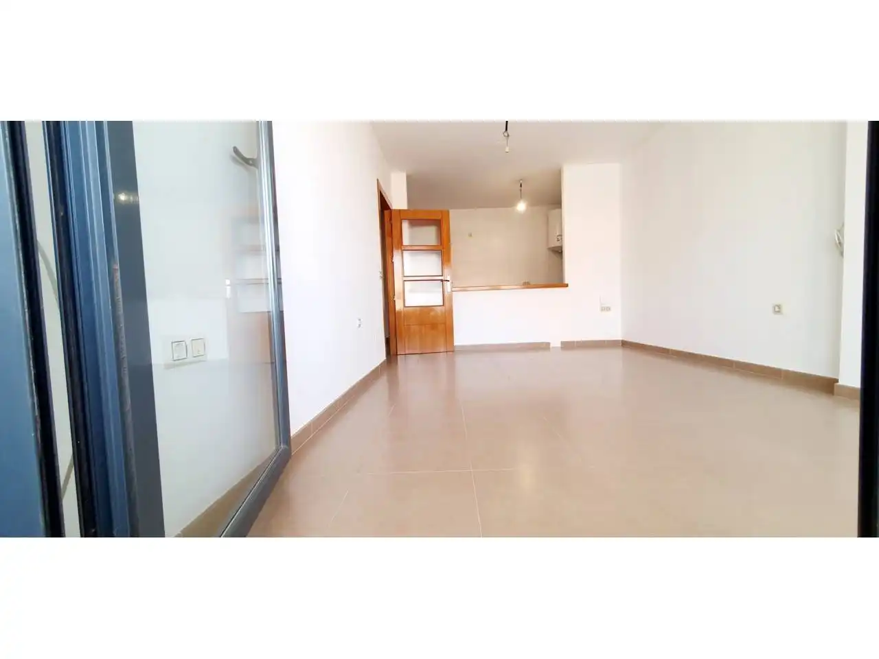 Vista exterior de Pis en venda en El Ejido amb Terrassa, Balcó i Alarma