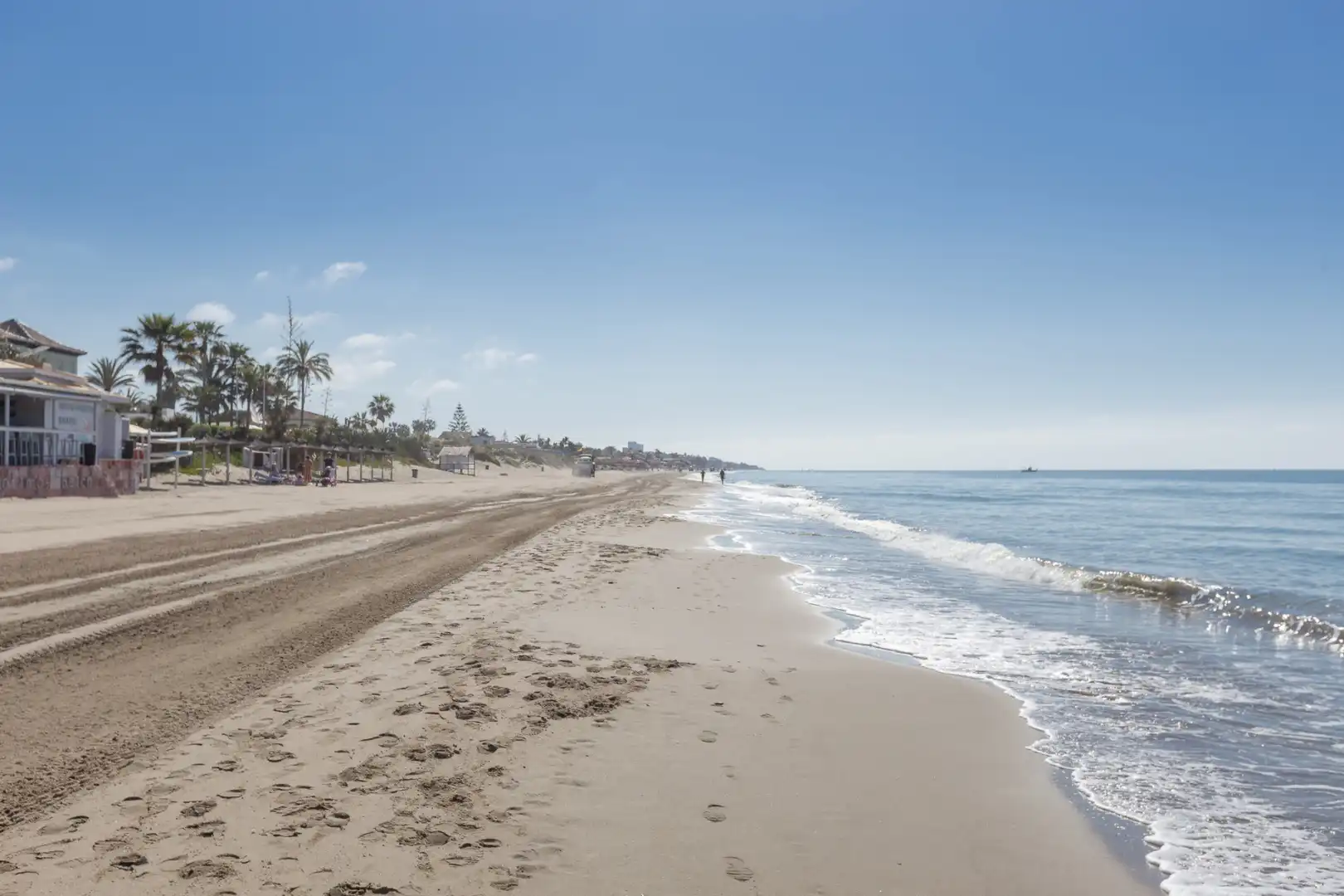 Exterior view of Apartments for sale in Marbella  with Terrace and Community pool