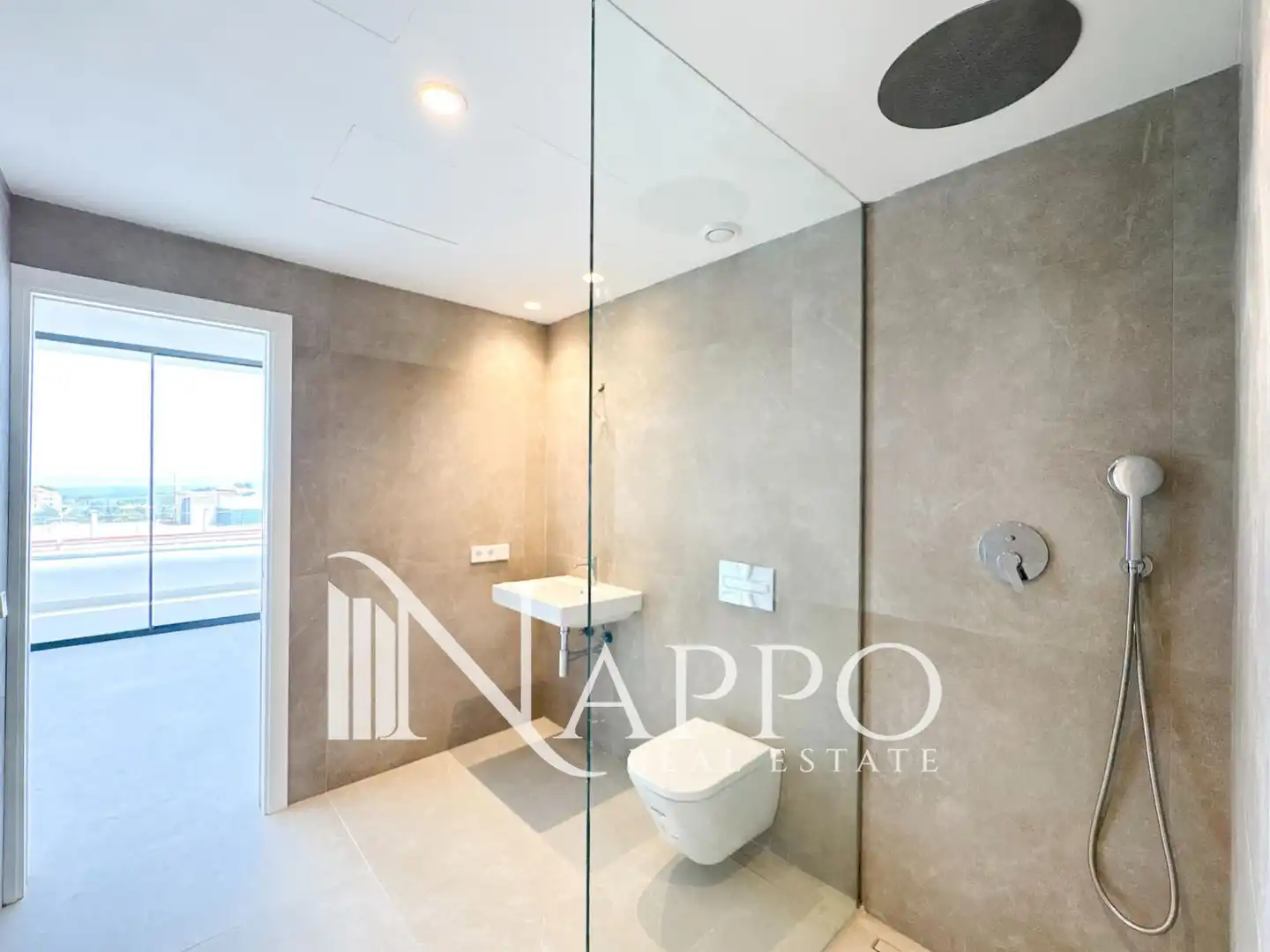 Baño de Dúplex en venta en  Palma de Mallorca con Aire acondicionado, Terraza y Trastero