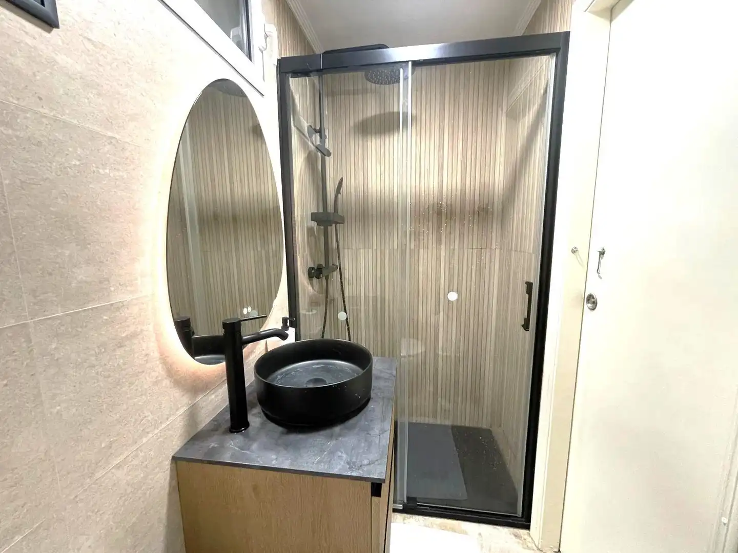 Bathroom of Apartments for rent in Santa Pola  with Furnished