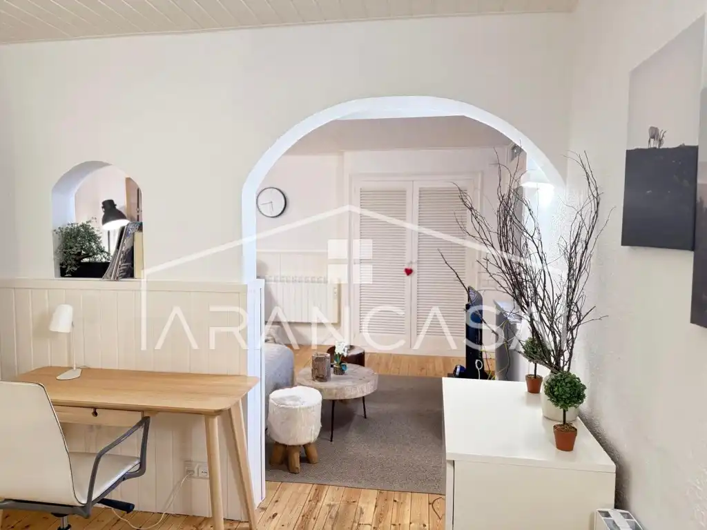 Apartments for sale in Naut Aran