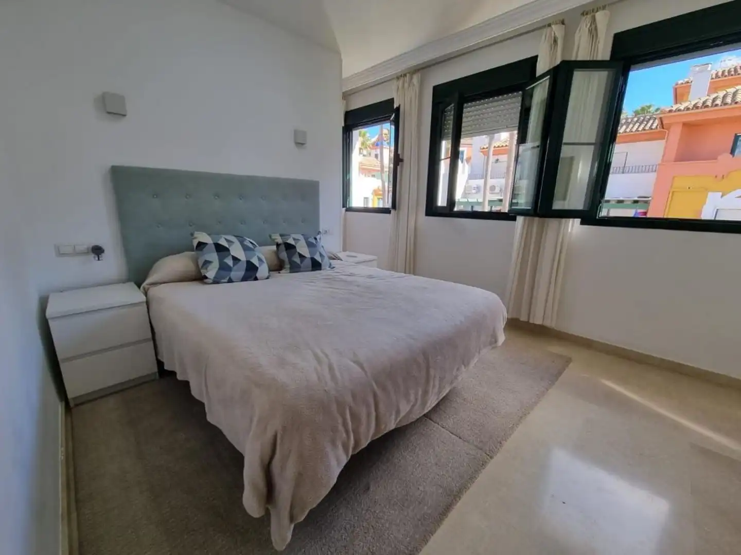 Bedroom of Duplexes for rent in Estepona  with Air Conditioner, Furnished and Balcony