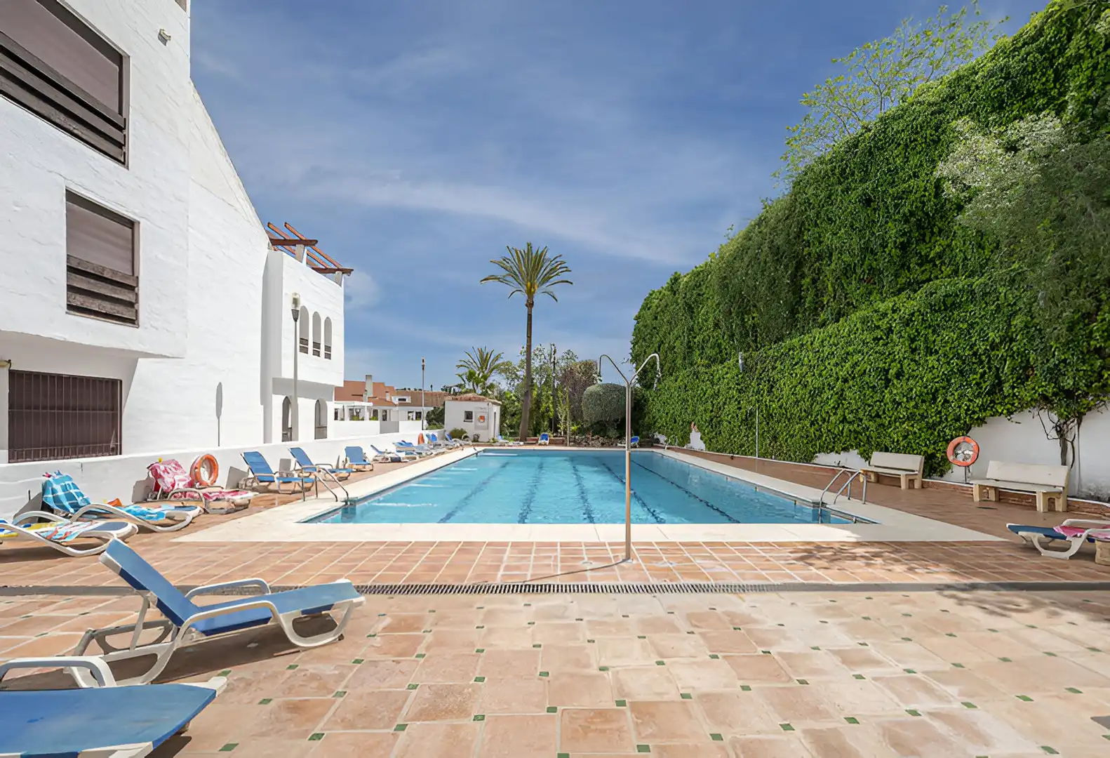 Mini appartamento con piscina in vendita a Nueva Andalucía, imagen 11
