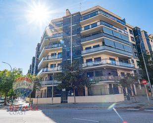 Exterior view of Apartment for sale in Málaga Capital  with Air Conditioner, Heating and Private garden