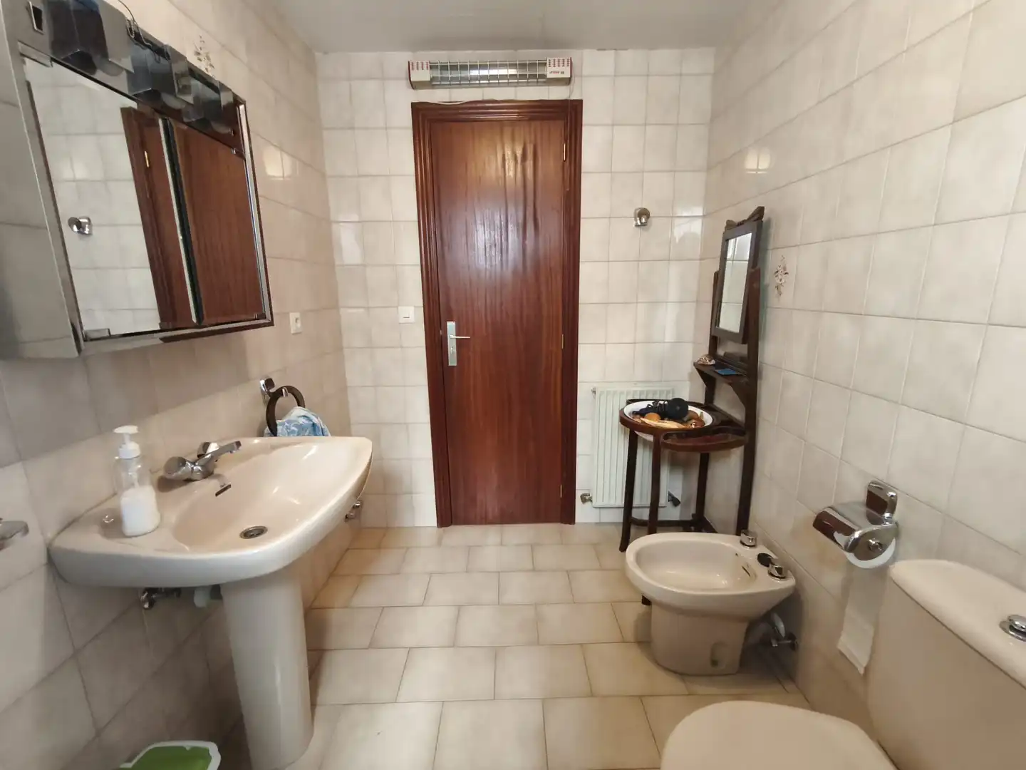 Baño de Piso en venta en Ziordia con Terraza, Amueblado y Balcón