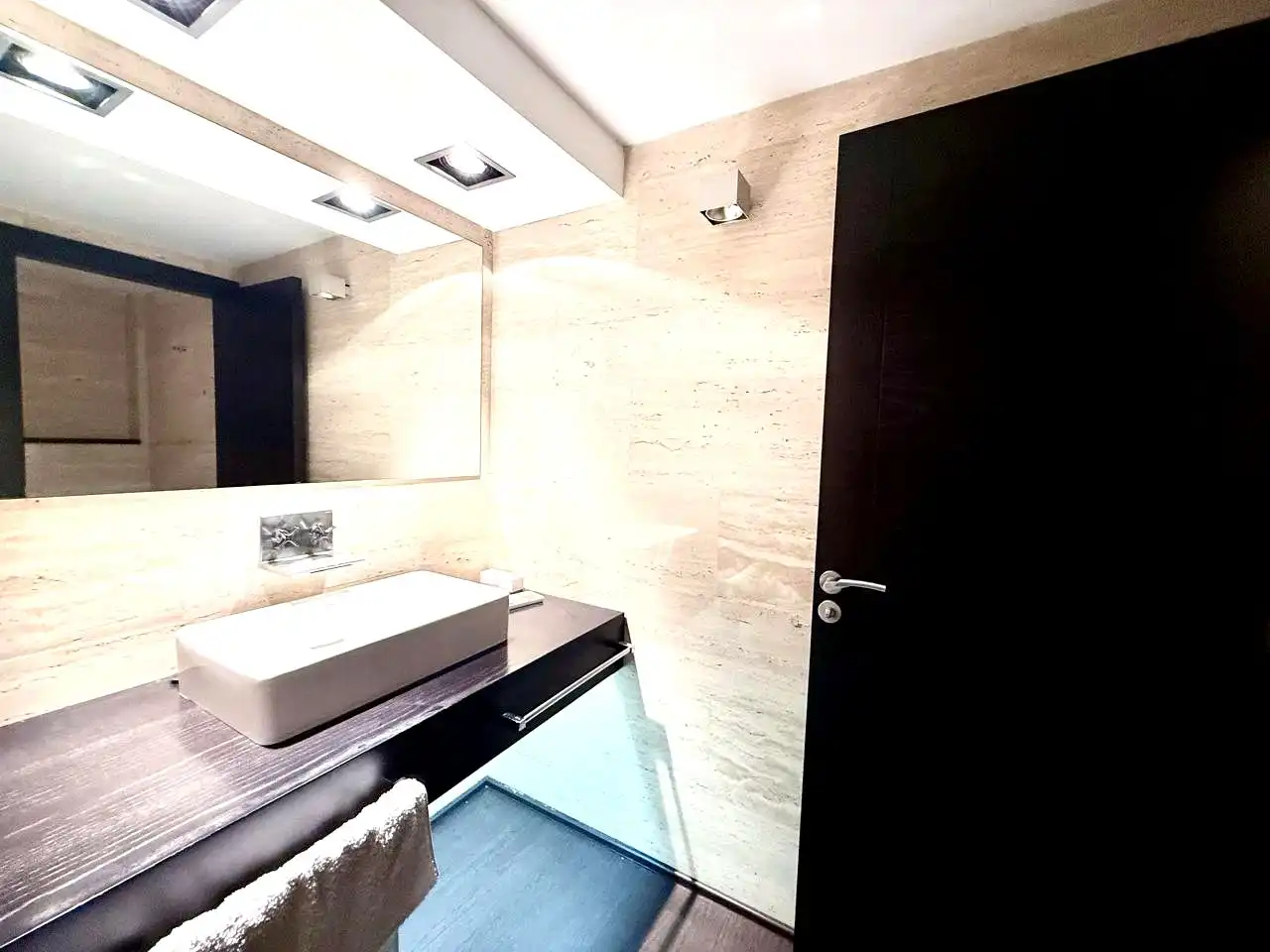 Baño de Local de alquiler en Nord